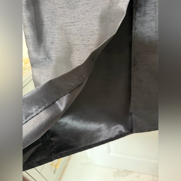 Elegant Tuxedo Black Dupioni Silk Pencil Skirt - Picture 8 of 8